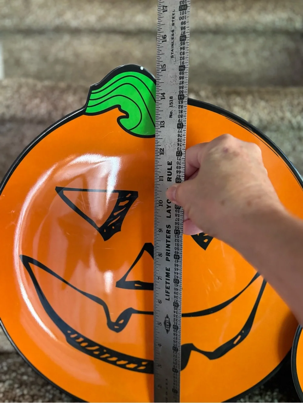 Halloween Pumpkin Jack-O'-Lantern Party Plates - Orange